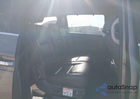 2011 Honda Odyssey Ex-L z USA, uszkodzony, nr VIN 5FNRL5H66BB056873